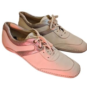 Tods Vintage Men's Designer Leather Sneakers size 40/ 8.5  Excellent  Condition